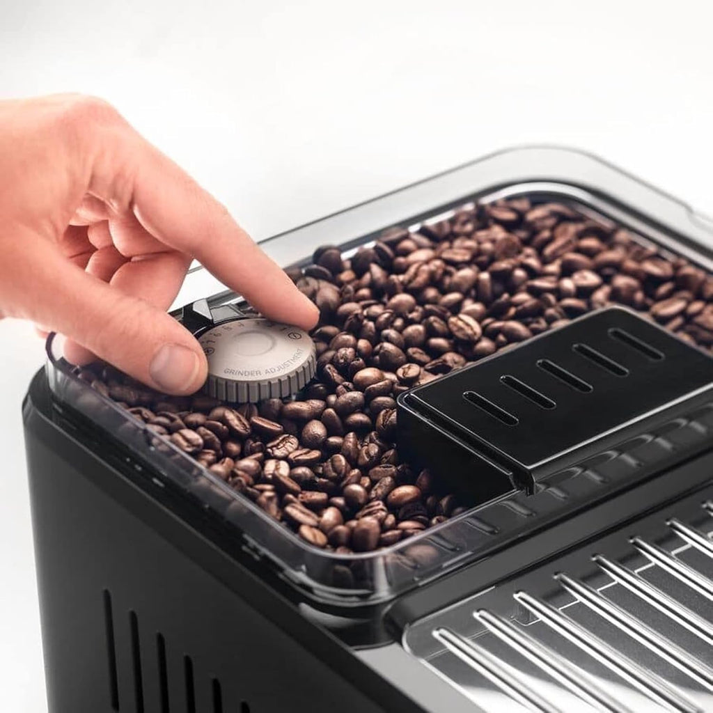 De'Longhi Eletta Explore Cold Brew ECAM450.65.S, Barista Coffee Machine with LatteCrema Hot & Cold, Espresso Machine, Fully Automatic Coffee Machine, Cold Extraction, Touch Display, Silver